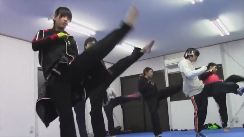 キャラクターショー練習風景｜基本の練習