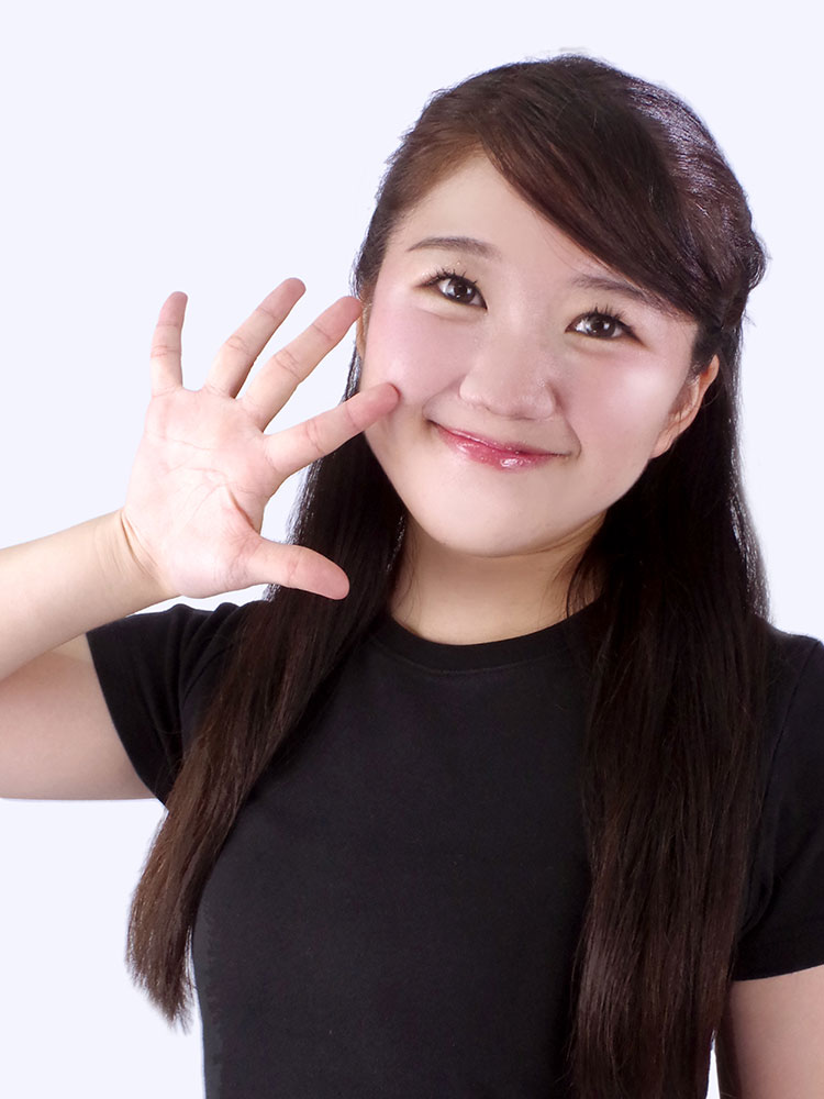 アクター 田中 琴梨